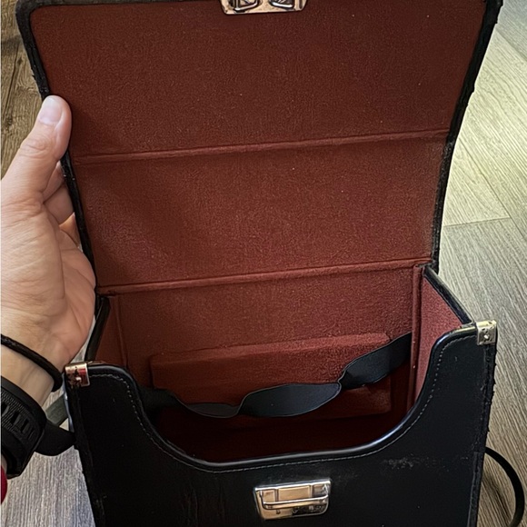 Vintage Nikon Binoculars – Good Condition - Picture 4 of 8